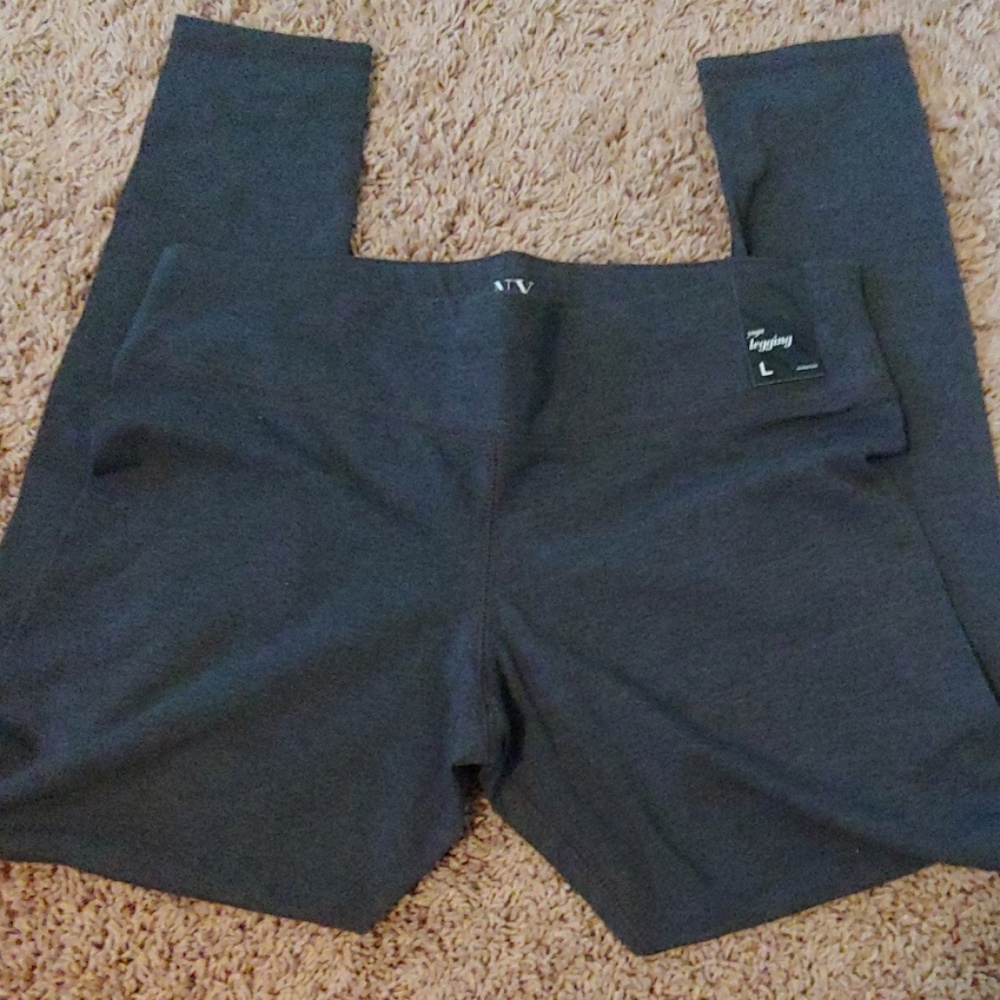 Brand new leggings